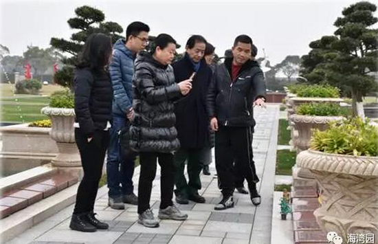 上海墓地海湾园迎民政部社务司副司长范瑜前来视察生态节地工作
