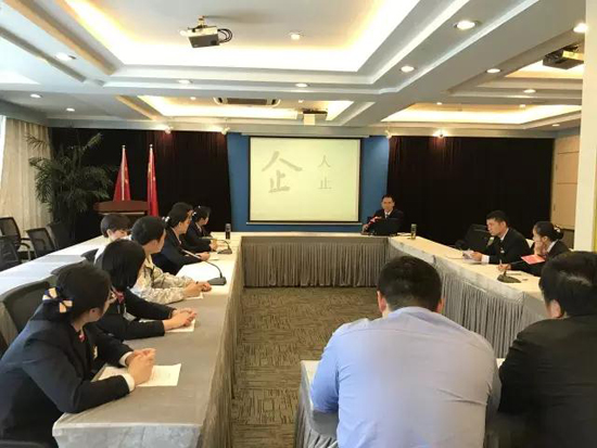 上海墓地：益善殡仪馆团支部举行团课及专题组织生活会