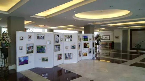 上海天逸静园墓地举行殡葬行业职工摄影作品展