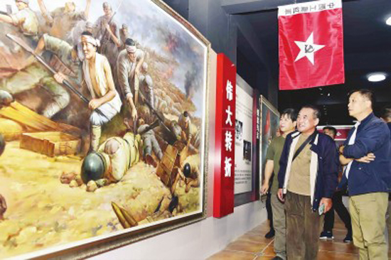 沪首个红军长征纪念馆在上海永福园墓地开馆