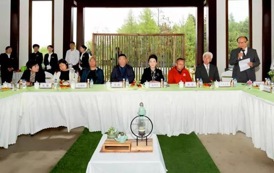 最美陵园：华夏玫瑰园启动仪式暨生命文化交流会圆满落幕