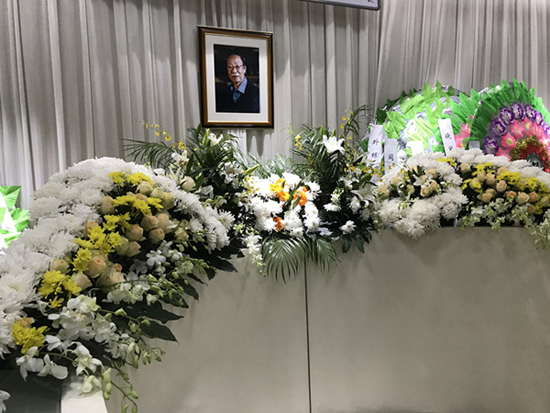 上海福寿园墓地：为工艺美术界泰斗曹厚德举办人生告别会